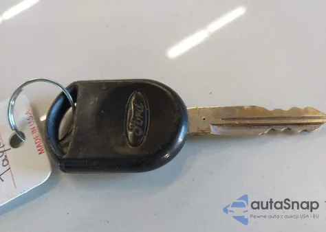 2008 Ford F-250 Fx4/Harley-Davidson/King Ranch/Lariat/Xl/Xlt z USA, uszkodzony, nr VIN 1FTSW21R88ED77612